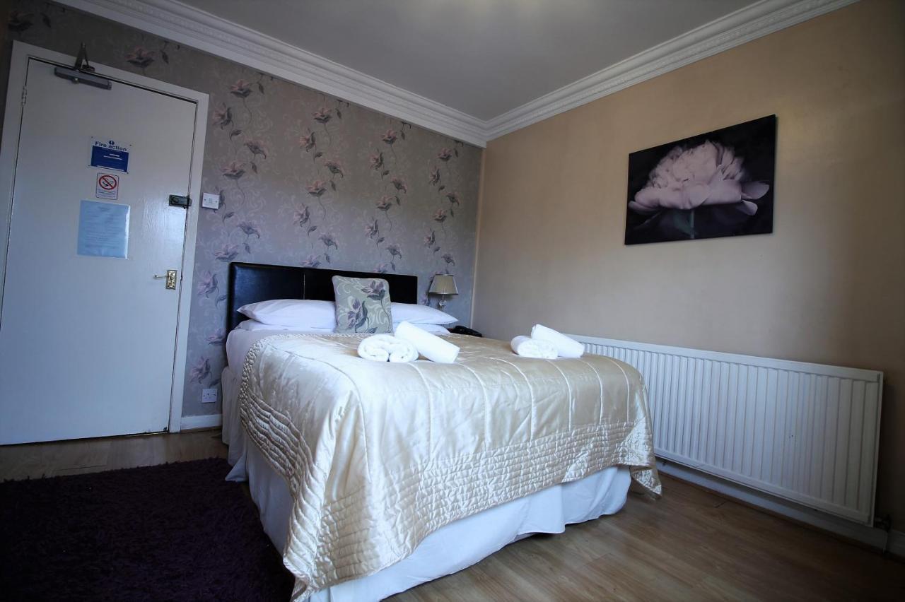 Fairway Hotel Bathgate Exterior foto