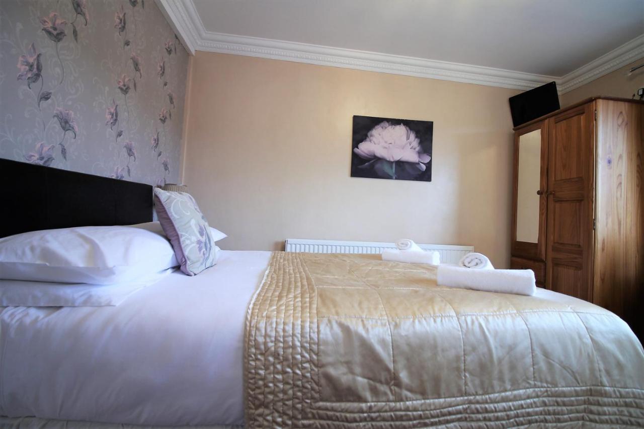 Fairway Hotel Bathgate Exterior foto