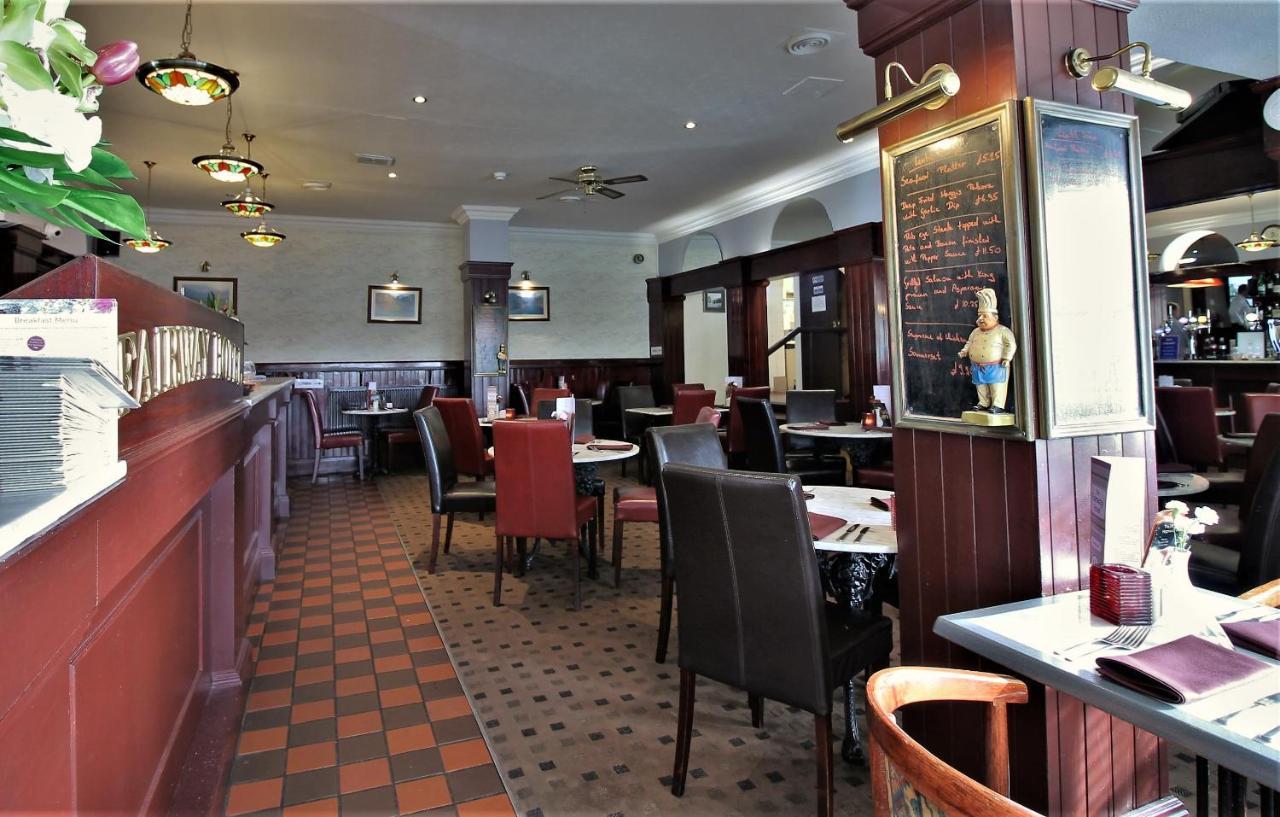 Fairway Hotel Bathgate Exterior foto